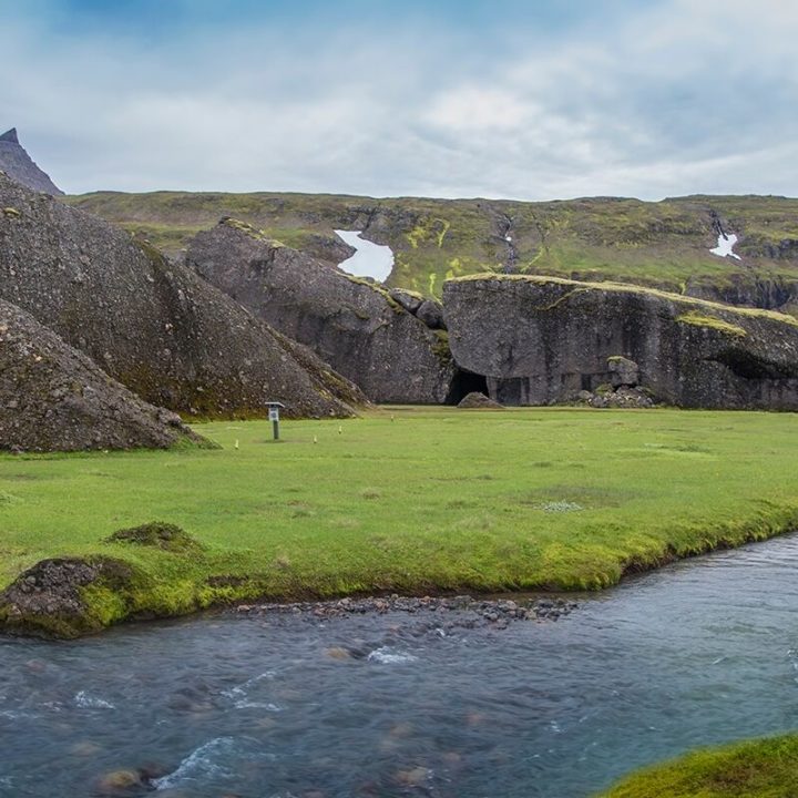 Stórurð The Magic Hike